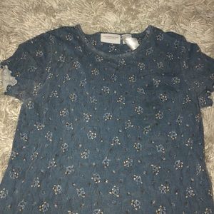 size small floral shirt